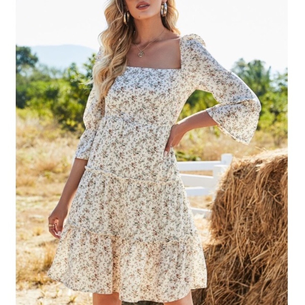 Floral print ruffle hem dress - Picture 1 of 7